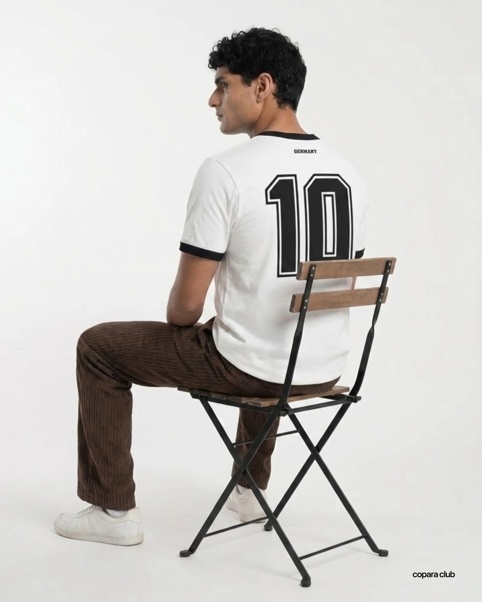 Rückseite Germany Ringer T-Shirt mit Nummer 10 im Fußball Trikot Stil